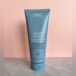 Aveda SMOOTH INFUSION™ ANTI-FRIZZ CONDITIONER 200ml